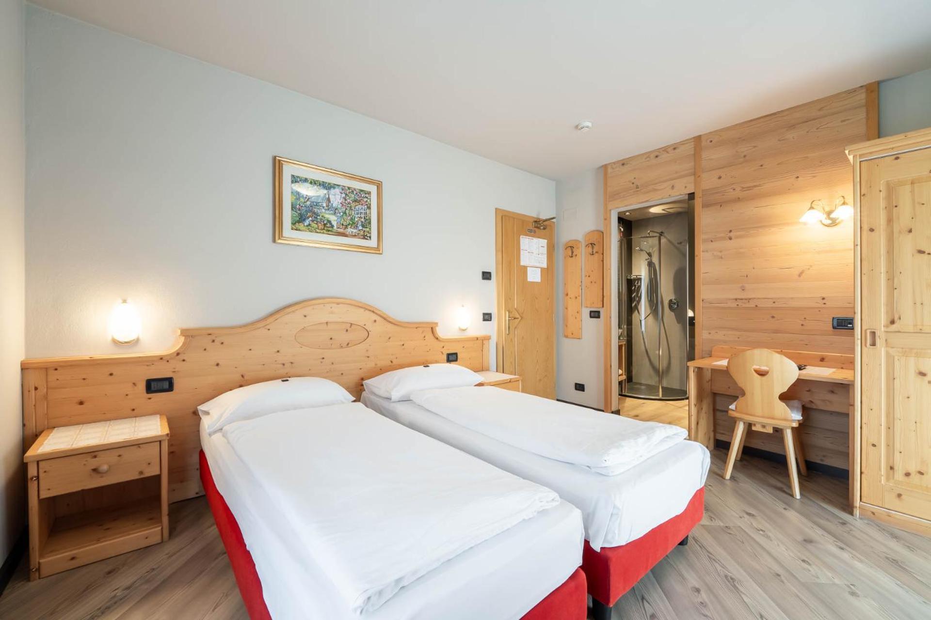Bed and Breakfast Garni Letizia Campitello di Fassa Exterior foto